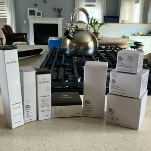 Arbonne White and Gold Cleanser Exfoliant Set